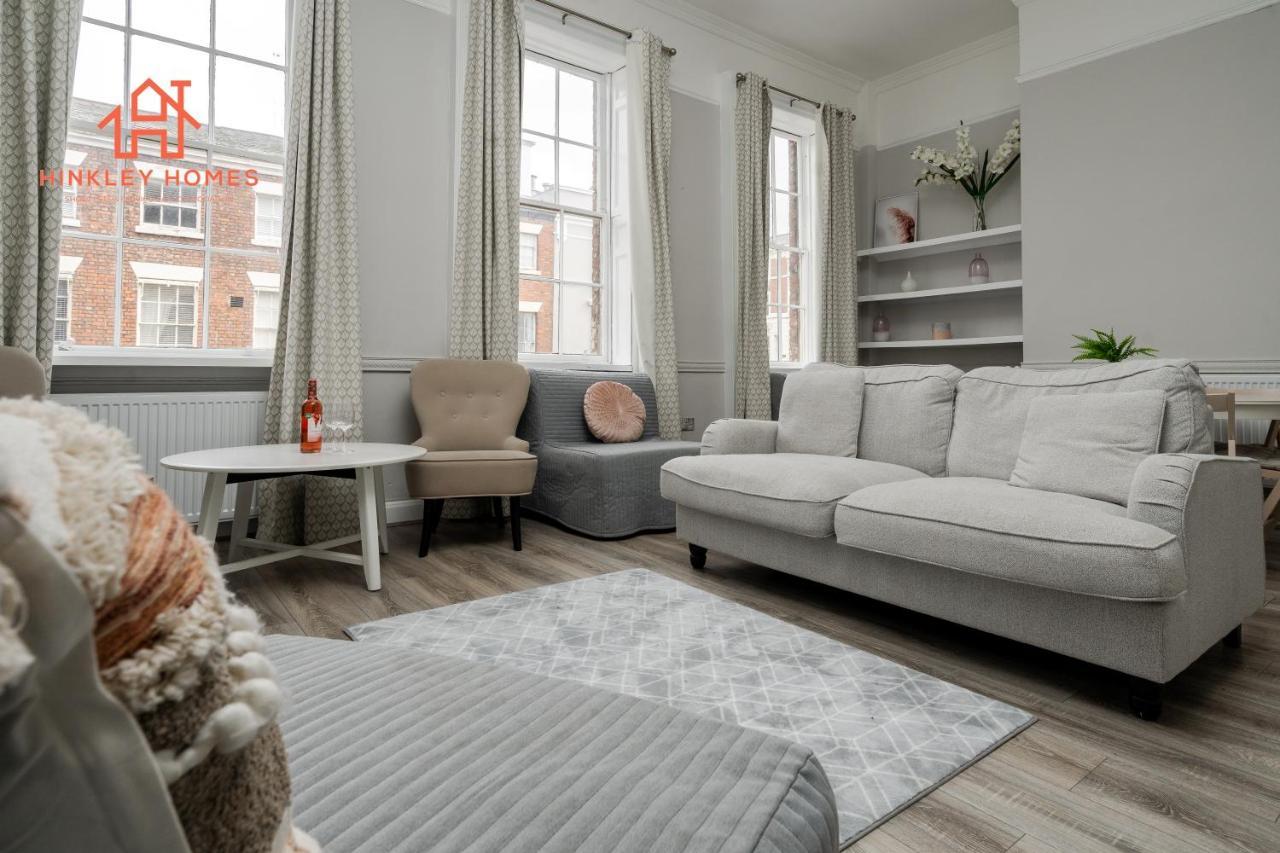 Apartment Large Centre - Georgian Townhouse- Rodney St